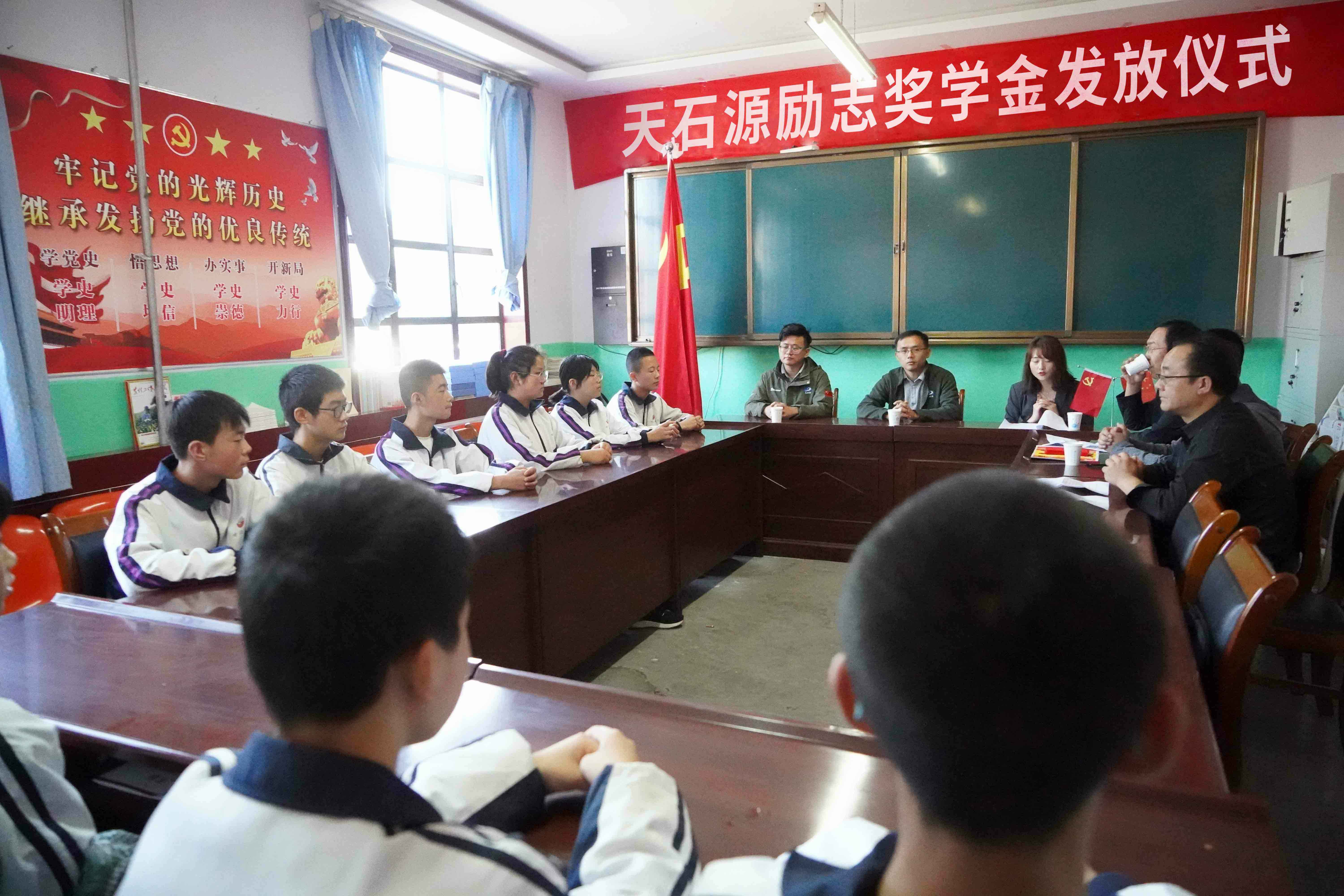 1632392375473835.jpg 1632392375473835.jpg